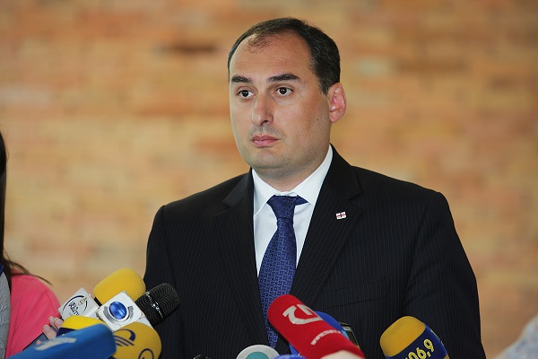 Economic Minister tells  Yandex Taxi violated the Law 