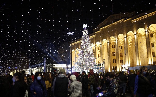 Tbilisi’s main Christmas tree lit up