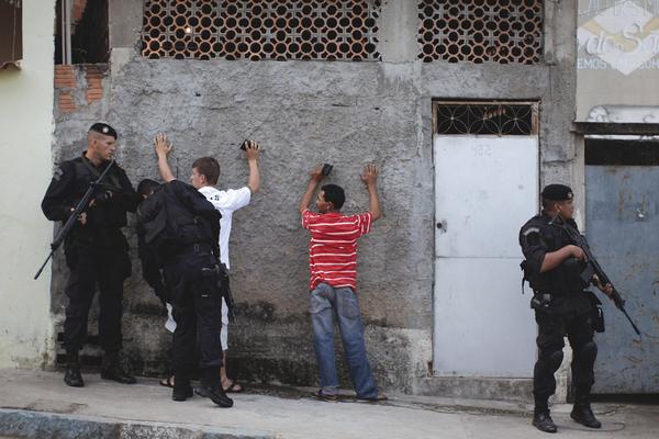 Brazilian police clamp down on violence in Rio