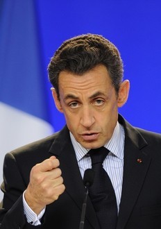 Sarkozy calls G20 for the plan for economy recovery