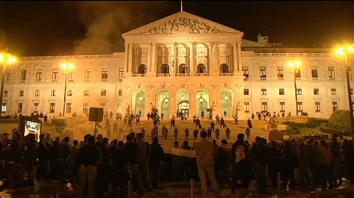 Portugal protests against tough tax hikes