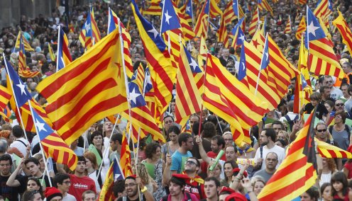 Thousands turn out to demand Catalan autonomy