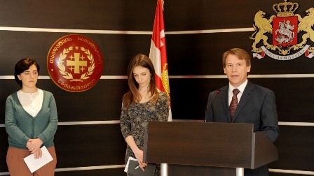 The NATO Peer Review Team honors MOD’s contribution to NATO’s anticorruption program