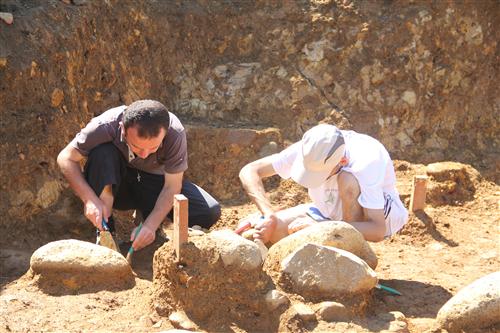 Ruins of city fence discovered in Tbilisi