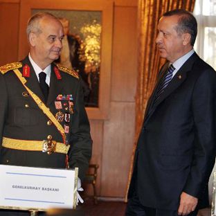 Turkey`s ex-army chief arrested