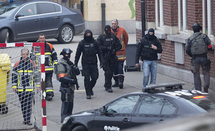 Bomb blast hits crime laboratory in Brussels