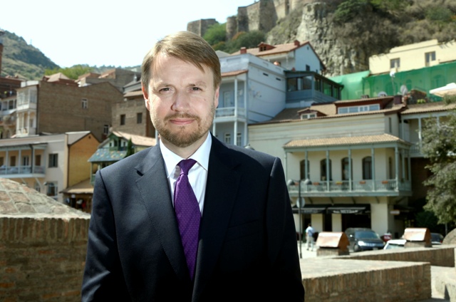 UK s New Ambassador to Georgia Justin McKenzie Smith has arrived in Tbilisi