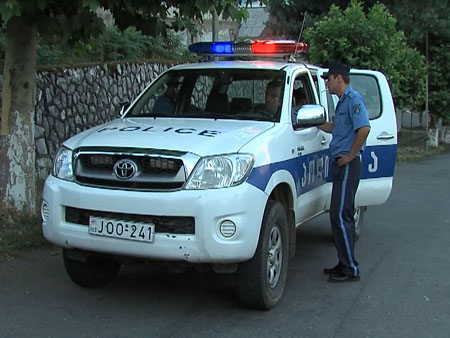 Locals assaulted by gunmen in conflict zone