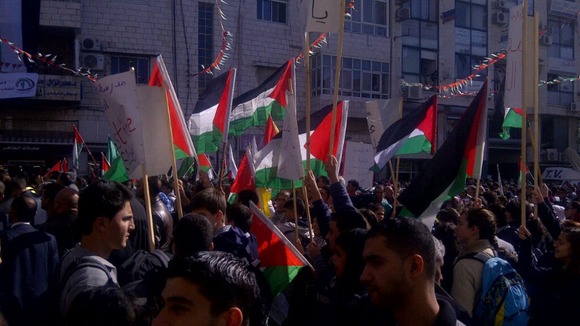 Palestinians celebrate UN victory