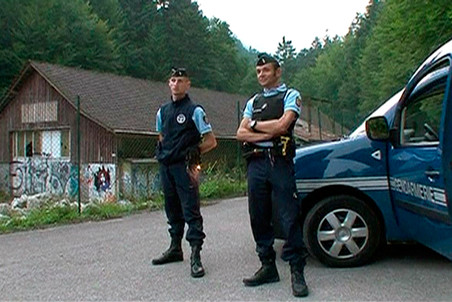 French police in UK after Alps murders