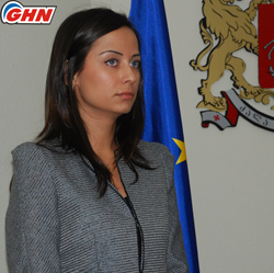 Economic Minister Vera Kobalia hails WB survey 