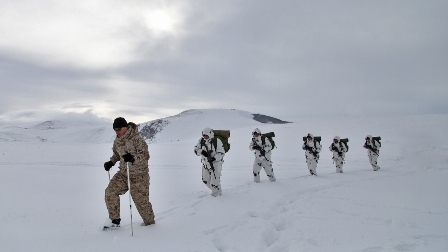 MOD: Intermediate Mountain Training Winter Course in progress 