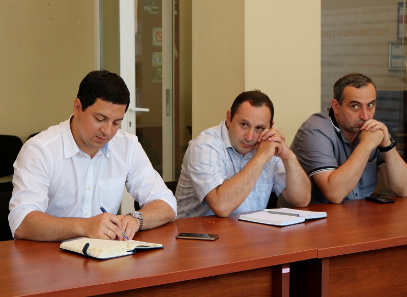 Archil Talakvadze met with NGO representatives