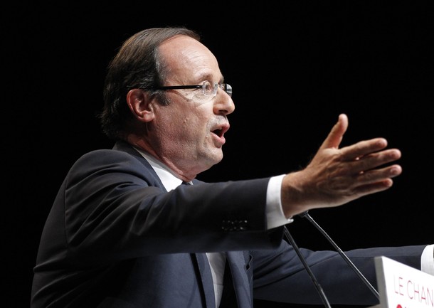 Hollande outlines austerity plan for France