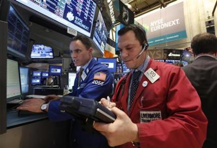 Wall Street rises after Alcoa reports earnings